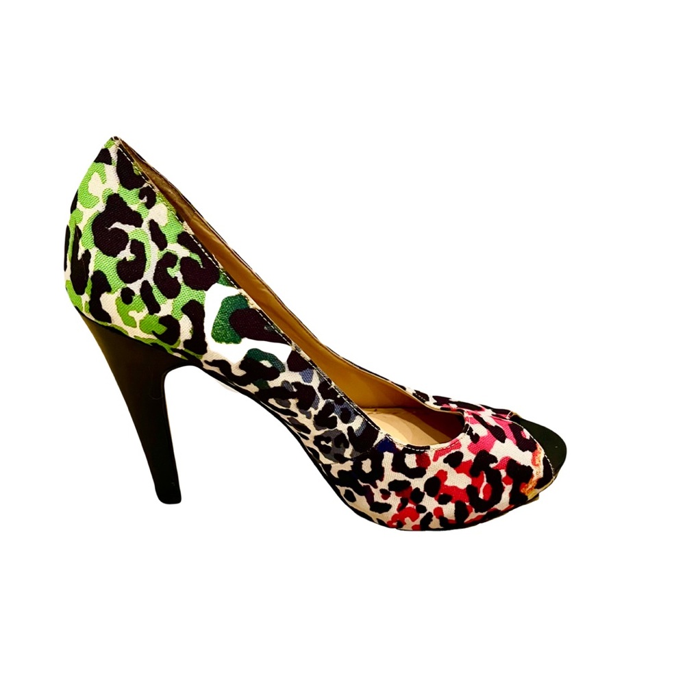 Nine West Rainbow Cheetah print pumps